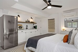 5 chambres, bureau, fer et planche à repasser, Wi-Fi