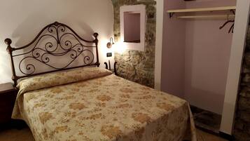 1 chambre, Wi-Fi gratuit, draps fournis