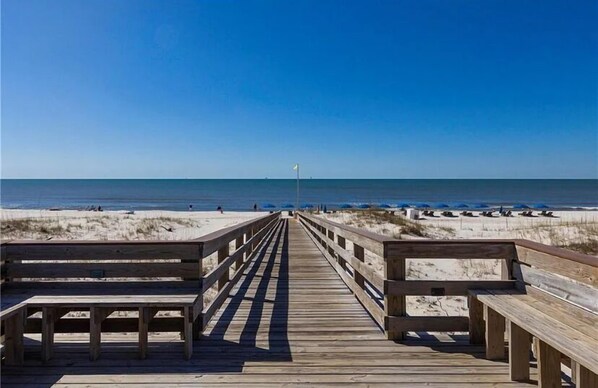 Accommodatie ligt op het strand