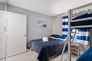 2 soverom, skrivebord og wi-fi