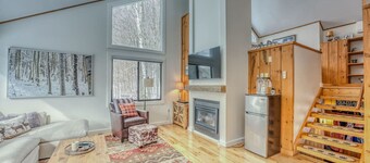 Large Condo across the street from Loon Mountain!