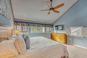 4 Schlafzimmer, Schreibtisch, kostenloses WLAN, Bettwäsche