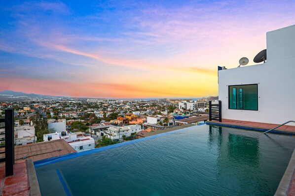 Pool - Morgan Residences 607 @ Boutique Hotel with pool, gym & spa (Cabo San Lucas)