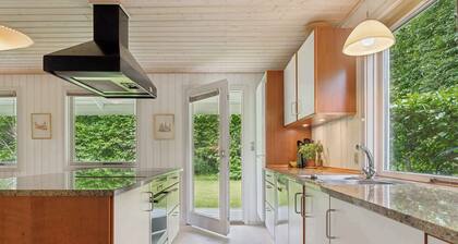 Cozy and well-appointed summer house in Hornbæk