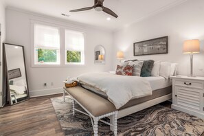 5 habitaciones, tabla de planchar con plancha, wifi y ropa de cama