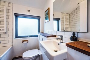 Hair dryer - The Hut, Walberswick (Walberswick)