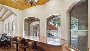 Interior - Luxury Ranch in Florence-Party House for Families 5 1/2 bedrooms,5bath,Sleeps 20 (Florence)