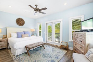 4 室のベッドルーム、アイロン / アイロン台、WiFi (無料)、ベッドシーツ