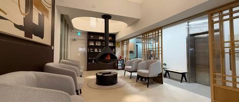 Sala de estar en el lobby