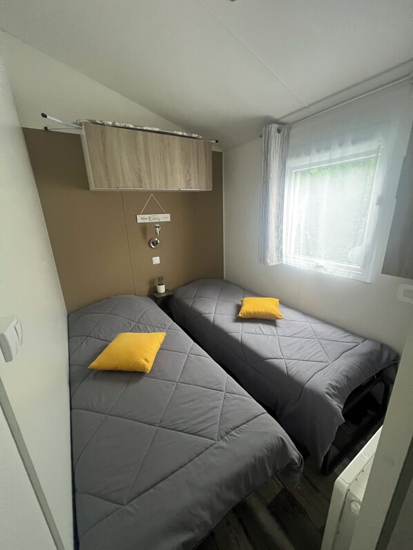 3 camere, ferro/asse da stiro, Wi-Fi