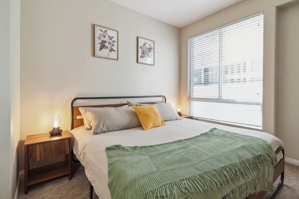 1 bedroom, desk, iron/ironing board, free WiFi