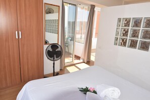 Strykejern/-brett og internettilgang