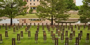 Apartment | 1 bedroom - Fully-furnished Studio With Rustic Design 36B (Oklahoma City)