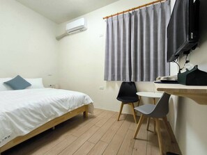 Classic Double Room | Laptop workspace, free WiFi - Fukuyama B&B (Magong)