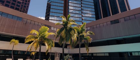 Utomhuspool