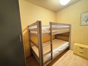 1 多间卧室、WiFi