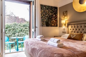 2 makuuhuonetta, työpöytä, silitysrauta/-lauta, Wi-Fi