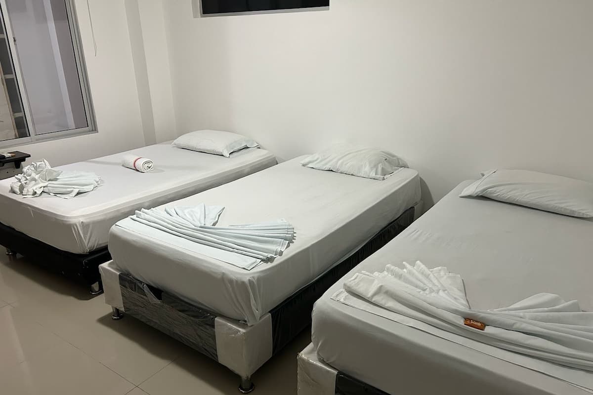 Family Triple Room | 1 bedroom, free WiFi, bed sheets