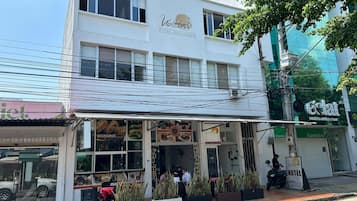 Fachada da propriedade