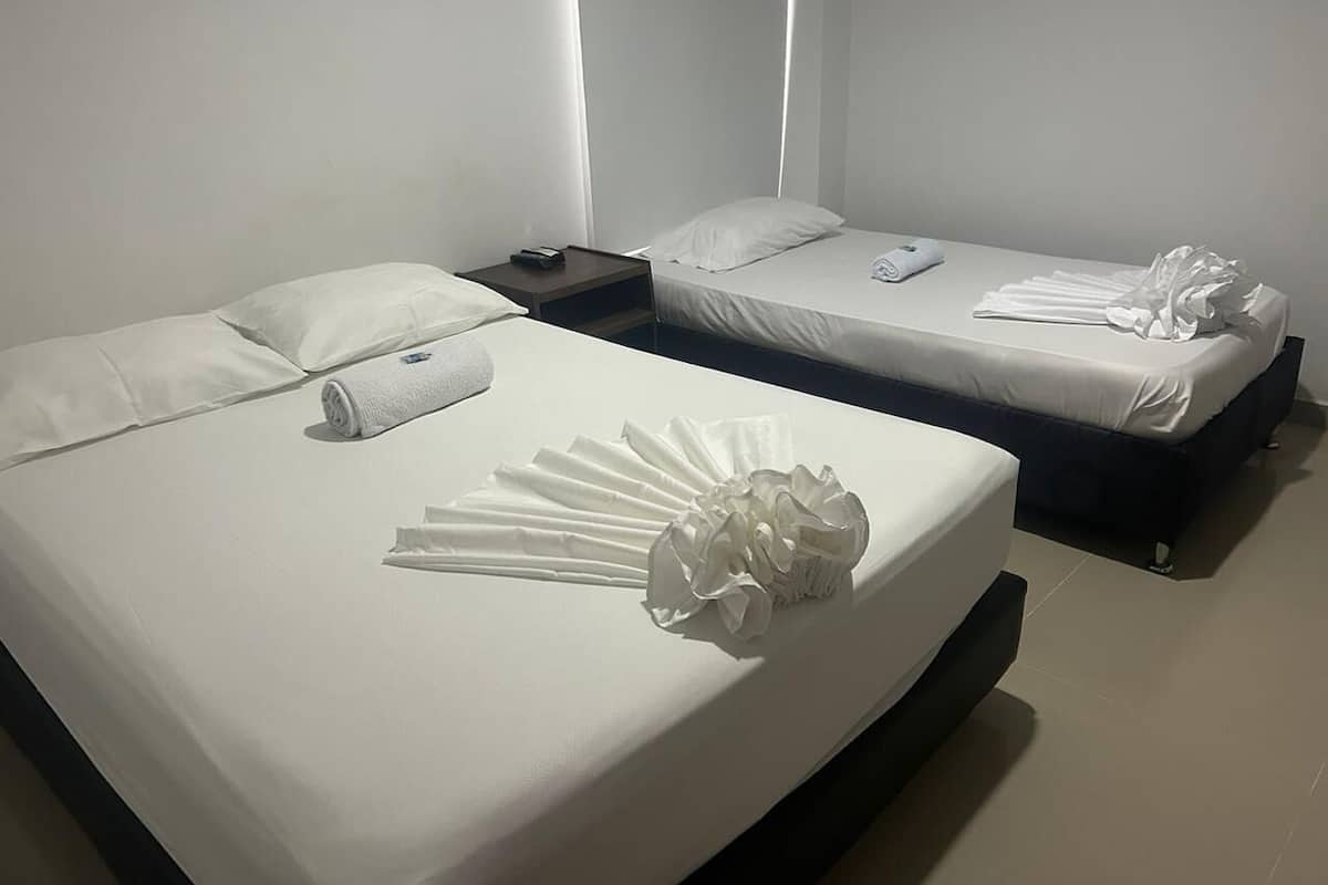 Twin Room | 1 bedroom, free WiFi, bed sheets