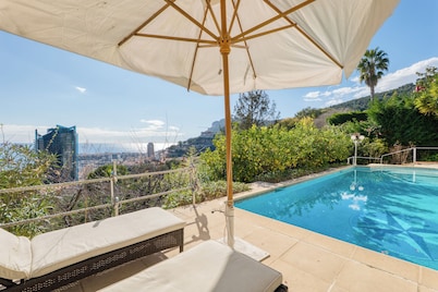 Private Pool Villa Beside Monaco, Beausoleil, France