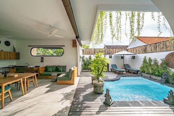 Private pool - Casa Julia Canggu (Canggu)