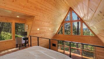 3 dormitoris, escriptori, wifi gratuïta i roba de llit