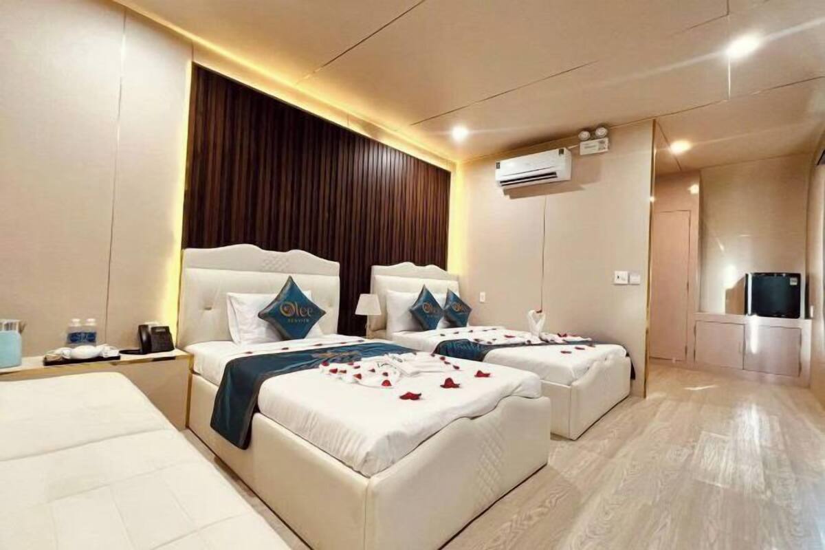 Escrivaninha, Wi-Fi de cortesia, roupa de cama