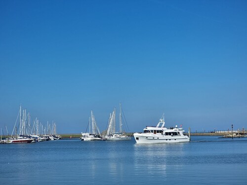 Vacation apartment Buhne 2 Norddeich - Welcome to our lovingly renovated