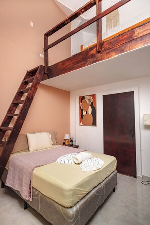 Coffres-forts dans les chambres, chambres insonorisées, Wi-Fi gratuit