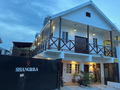 Casa De Shangrila Boutique Hotel