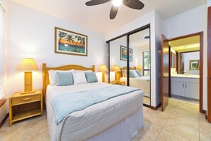 2 dormitorios, escritorio, tabla de planchar con plancha y cuna de viaje