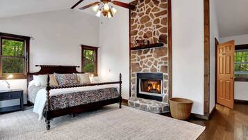 6 soverom, strykejern/-brett, wi-fi og sengetøy