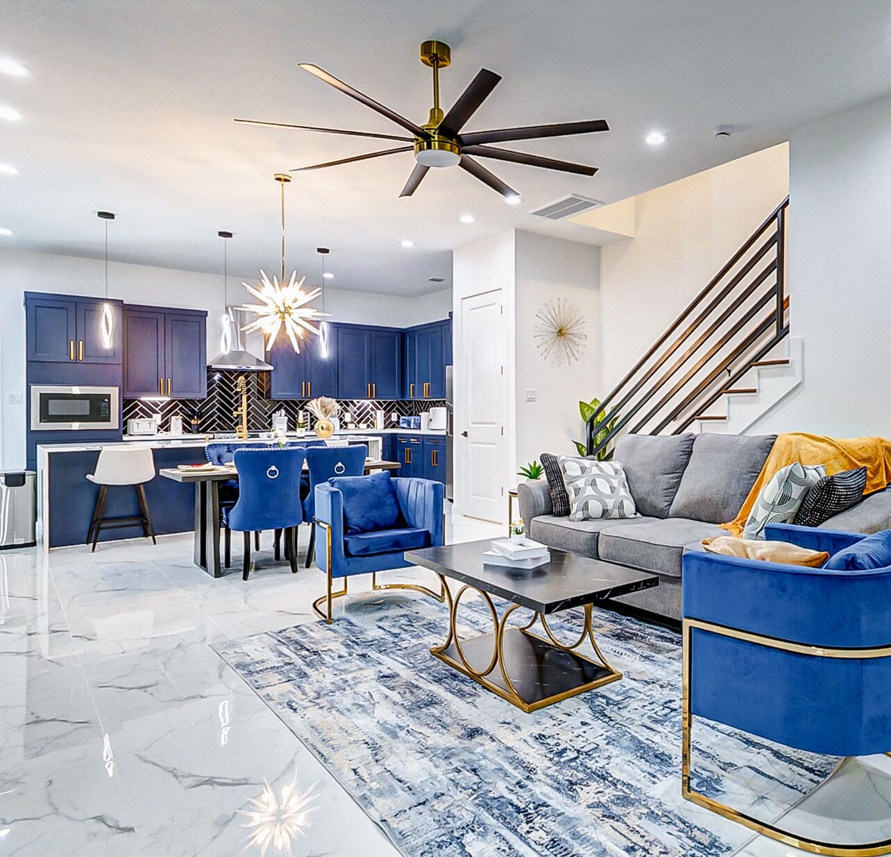 Smart-tv en een open haard