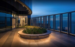 Property grounds - Blueground | Rincon Hill, EV charge, nr Ferry (San Francisco)