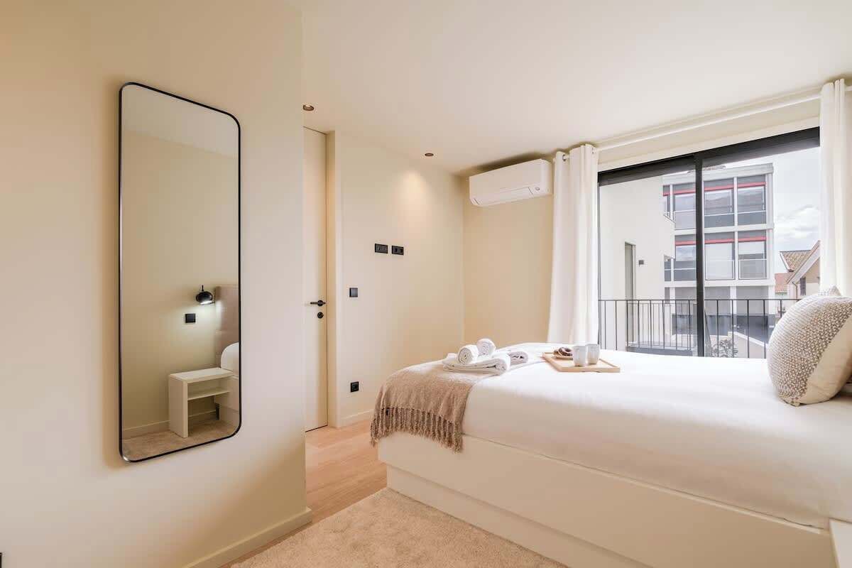 1 bedroom, iron/ironing board, travel cot, free WiFi