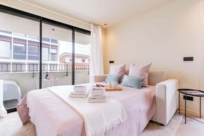 1 chambre, fer et planche à repasser, lit parapluie, Wi-Fi gratuit