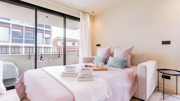 1 bedroom, iron/ironing board, free WiFi, bed sheets