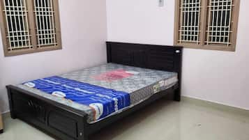 2 bedrooms, bed sheets