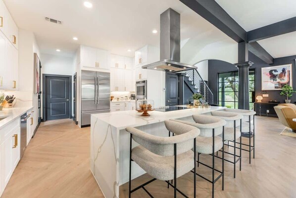 Fridge, microwave, oven, stovetop - The Crown Jewel | Heated Pool | Venue | Sleeps 40 (Austin)