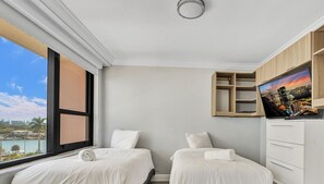 2 Schlafzimmer, Reisekinderbett, kostenloses WLAN, Bettwäsche