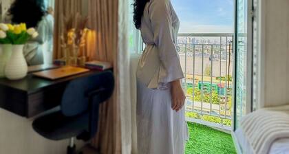 Aesthetic 1-bedroom condo with WiFi, City View in Quezon City, Philippines