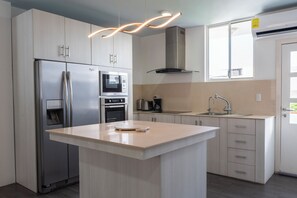 Fridge, microwave, oven, stovetop