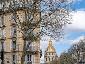 Miscellaneous - Nice apartment near the Hôtel des Invalides (Paris)