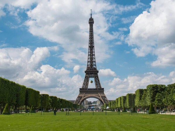 Point of interest - Nice apartment near the Hôtel des Invalides (Paris)