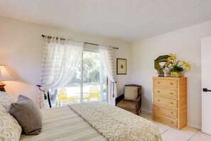 2 habitaciones, escritorio, internet y ropa de cama 