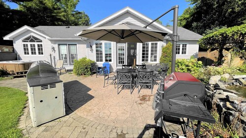 Discover Tranquility and Adventure at Head Lake