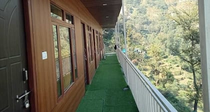 Hotel Maya Residency