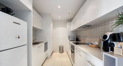 Comfortable 1-Bed Apartment with Balcony