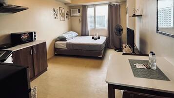 1 Schlafzimmer, Bügeleisen/Bügelbrett, Internetzugang, Bettwäsche